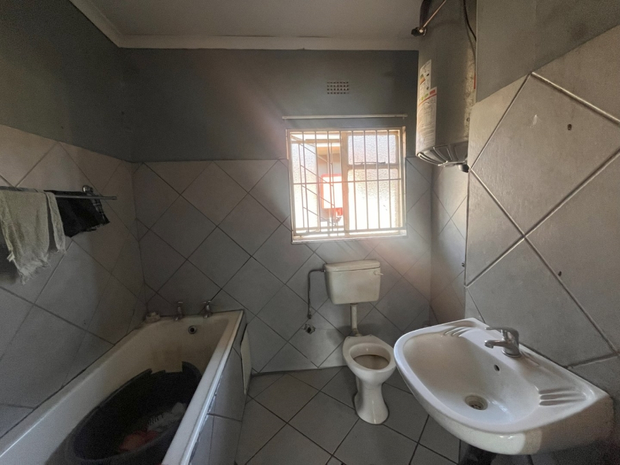 3 Bedroom Property for Sale in Bloemfontein Free State